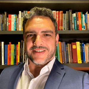 Dr. Gustavo Fuscaldo
