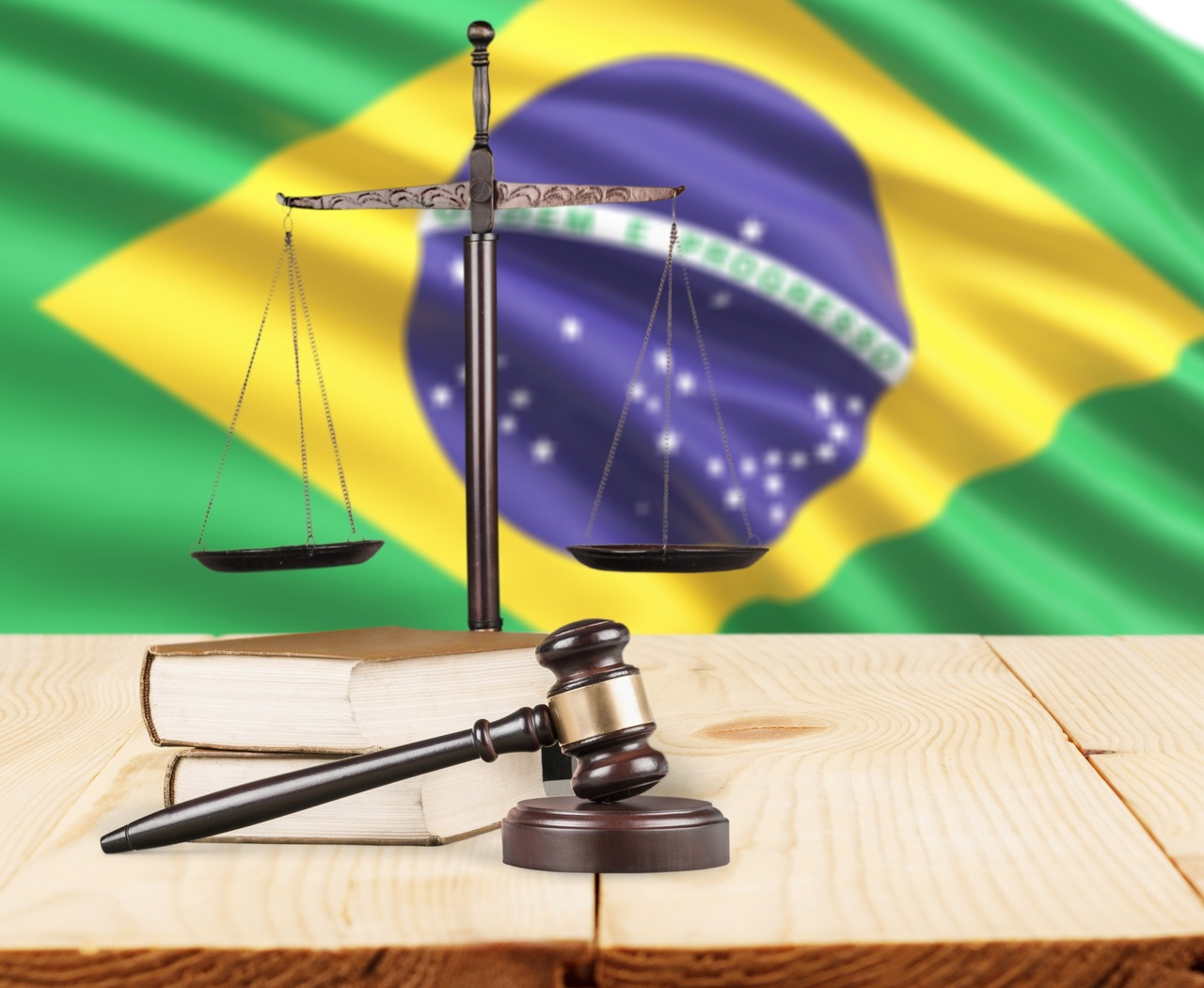 Featured image for “Recurso ordinário constitucional: o que é e quando cabe? [+ Modelo]”
